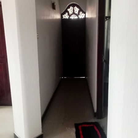 Oviniru Beach Hotel Negombo Zewnętrze zdjęcie