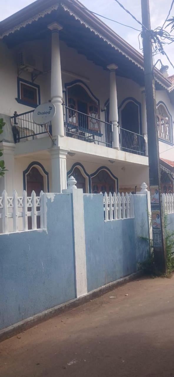 Oviniru Beach Hotel Negombo Zewnętrze zdjęcie